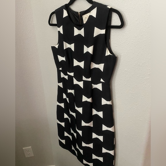 Kate Spade Cora Bow Tie Print Dress Size 4 EUC - Picture 7 of 7